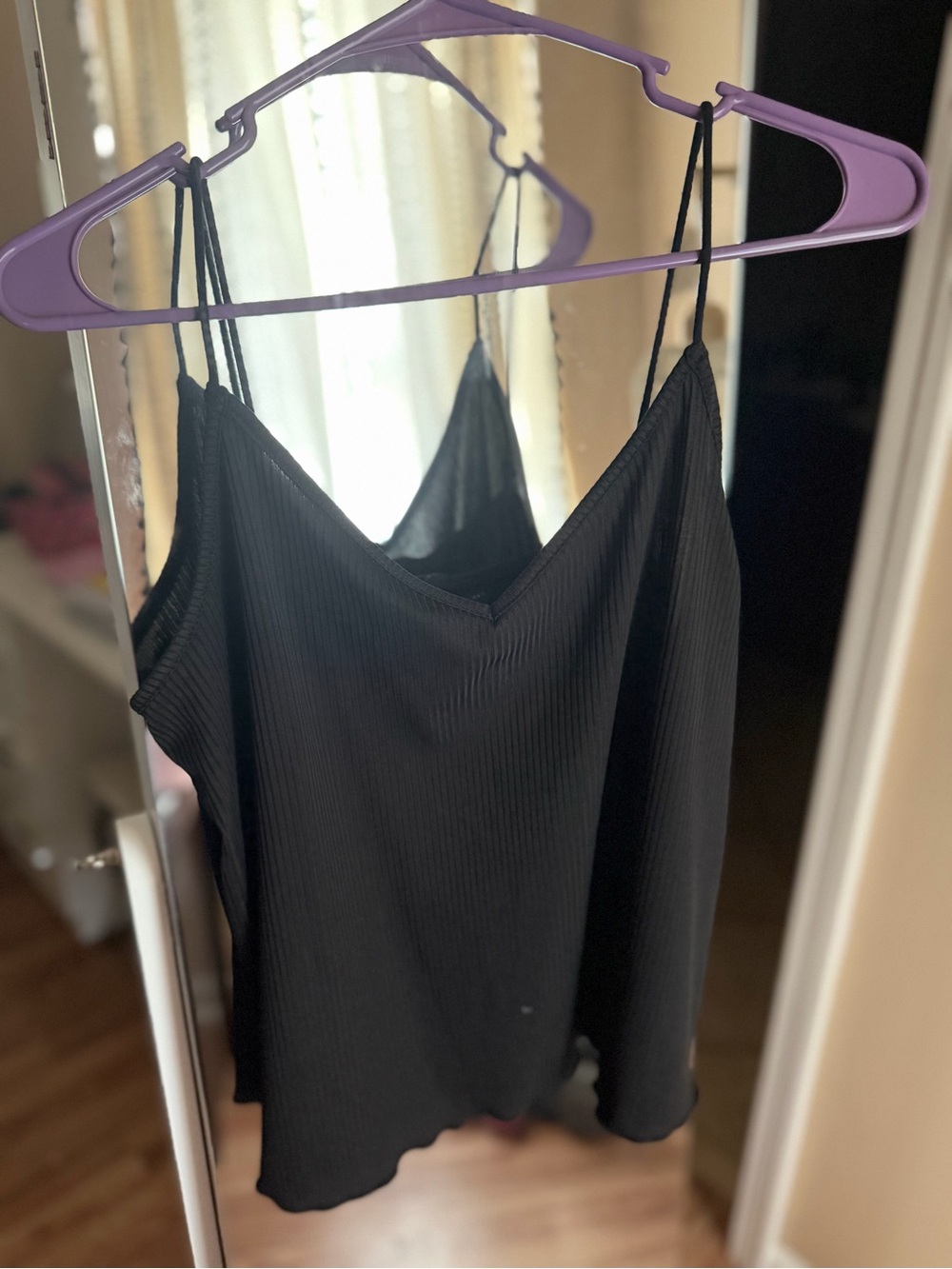 SHEIN Black Ribbed V-Neck Spaghetti Strap Cami